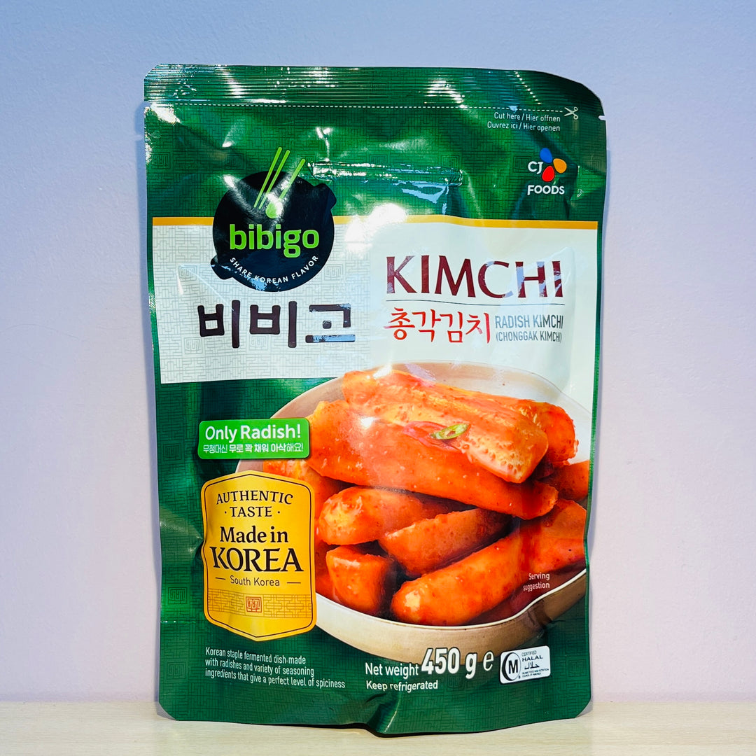 CJ Bibigo Radish Kimchi Whole 450g