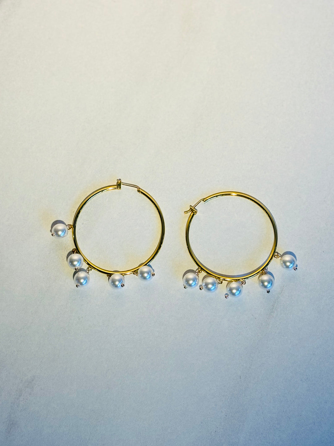 金色粗形珍珠环耳环 Gold Chunky Pearl Hoop Earrings