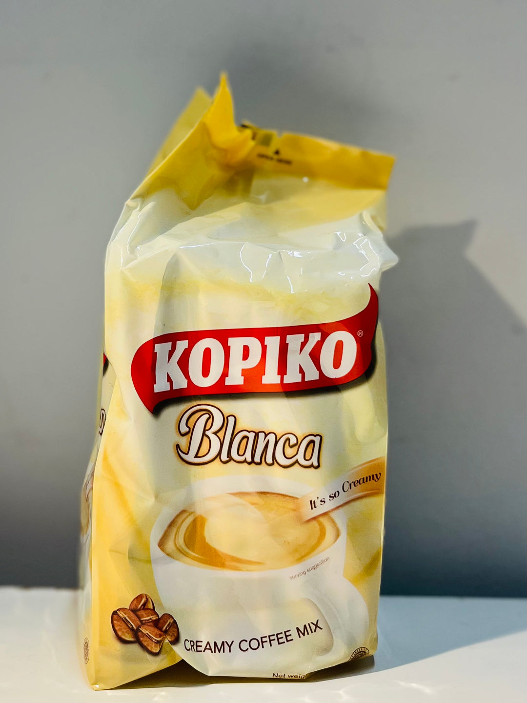 Kopiko Cafe Blanca Creamy Coffee Mix 10*30g